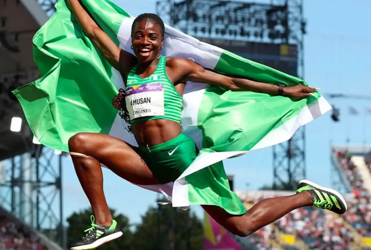 'Video thumbnail for Tobi Amusan breaks commonwealth games record'
