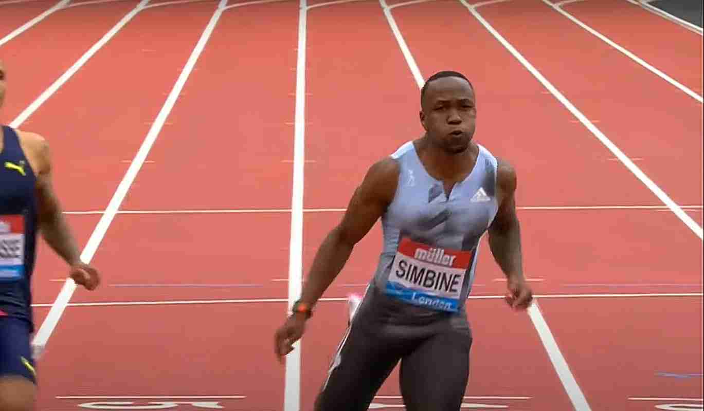 Akani-Simbine-of-South-African-men-100m