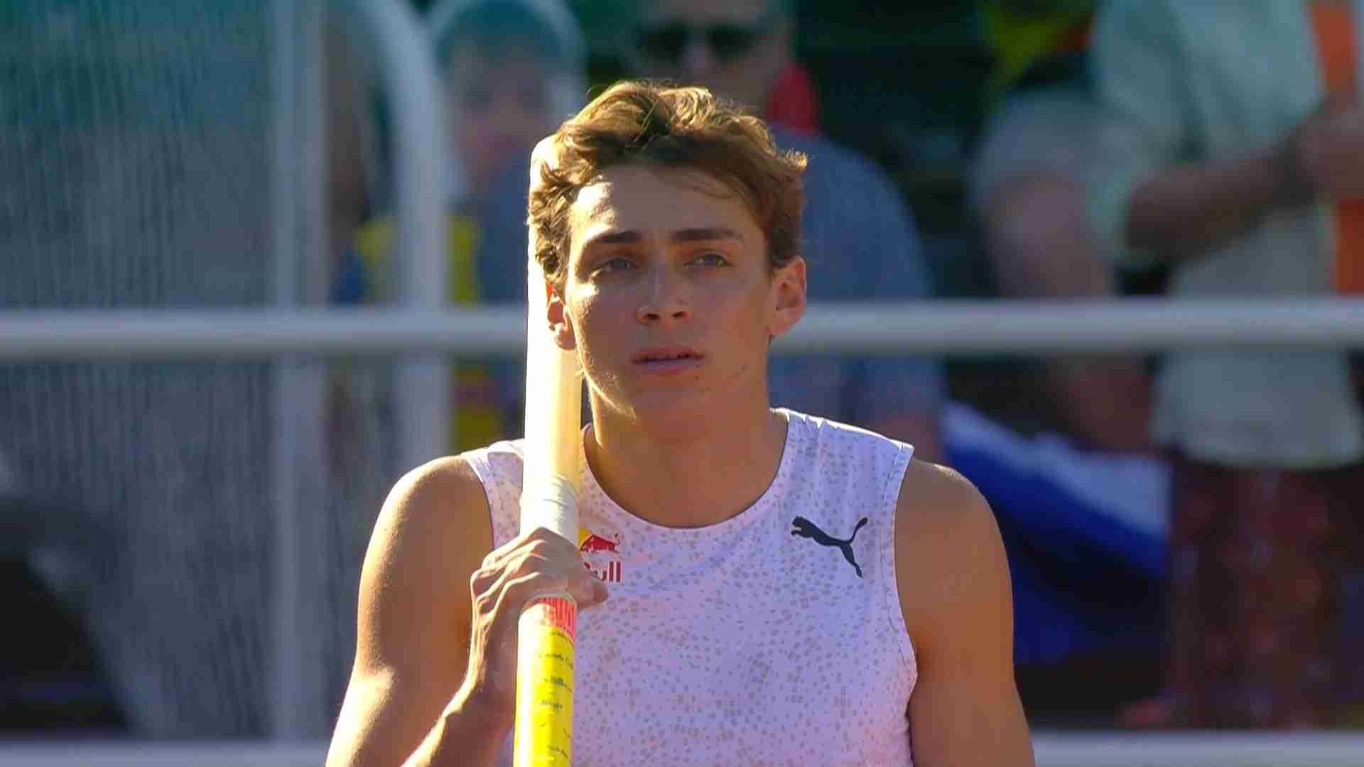 Armand-Mondo-Duplantis-of-Sweden-in-the-mens-pole-vault-at-the-2021-Stockholm-Diamond-League