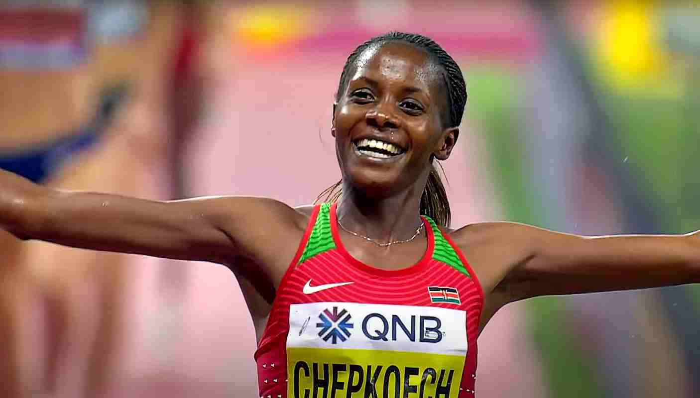 Beatrice Chepkoech of Kenya wins 3000m steeplechase title