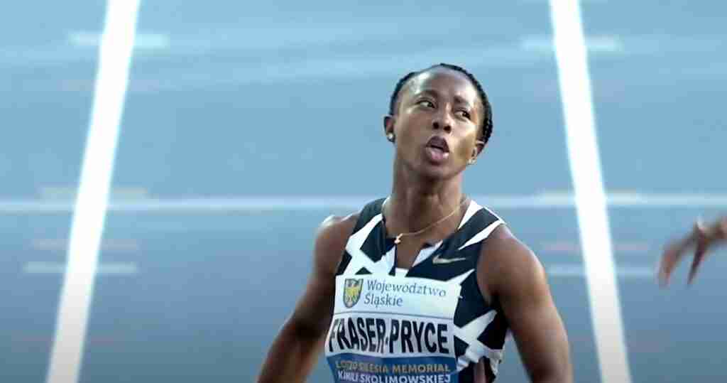 Shelly-Ann-Fraser-Pryce-runs-10.81