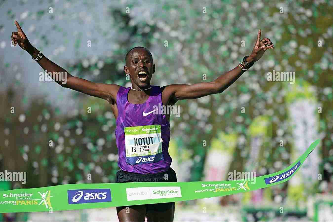 cyprian-kotut-of-kenya-wins-the-40th-paris-marathon