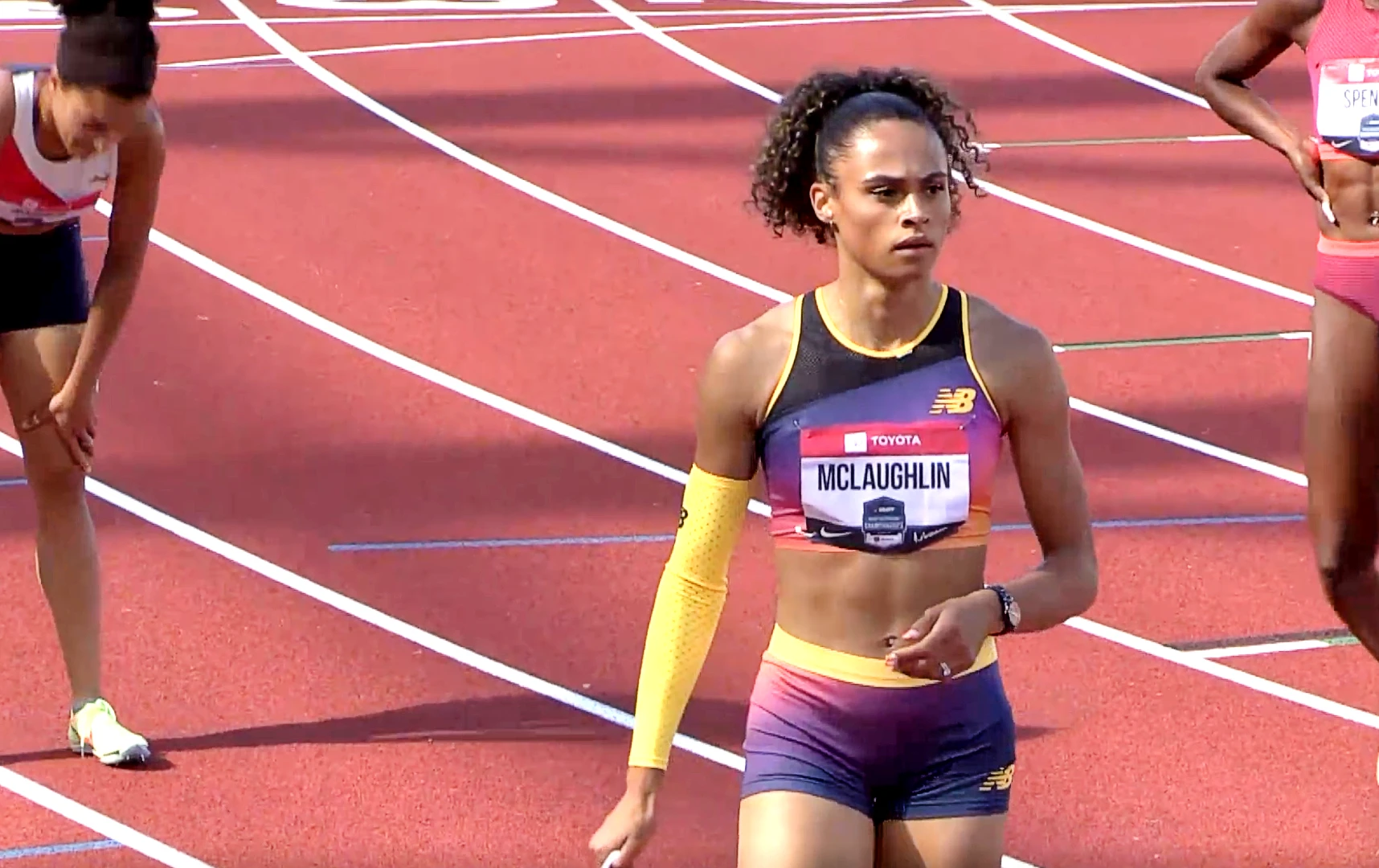 Watch video highlights Sydney McLaughlin easily runs 54.11 at USA