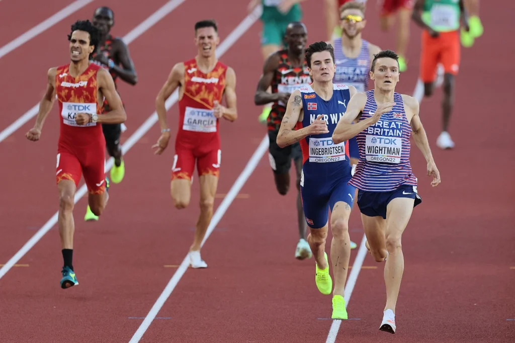 Jake Wightman wins the men's 1500m final at World Athletics Championships 2022