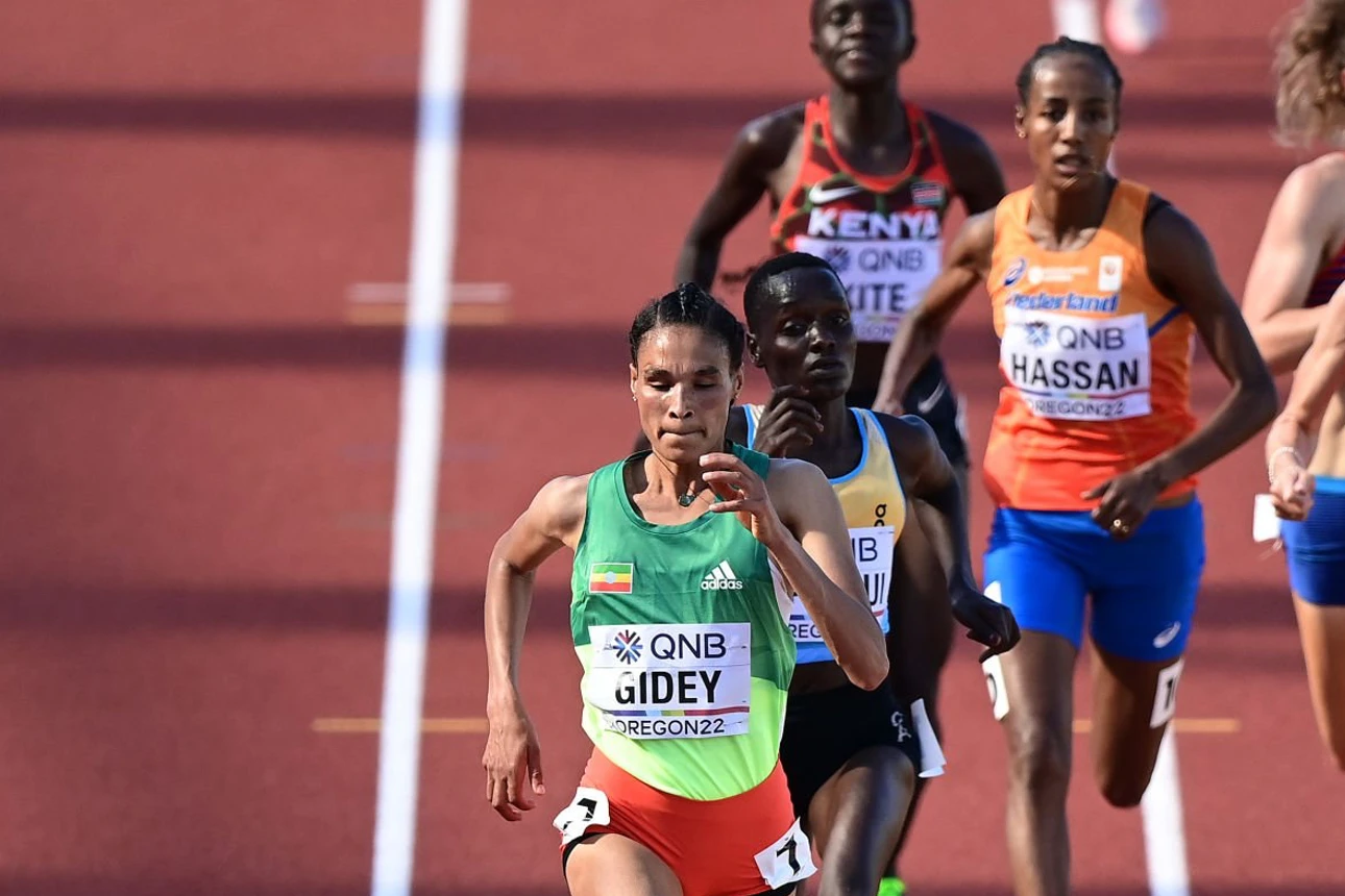 Letesenbet Gidey of Ethiopia in the 10,000m field at the World Athletics Championships 2022
