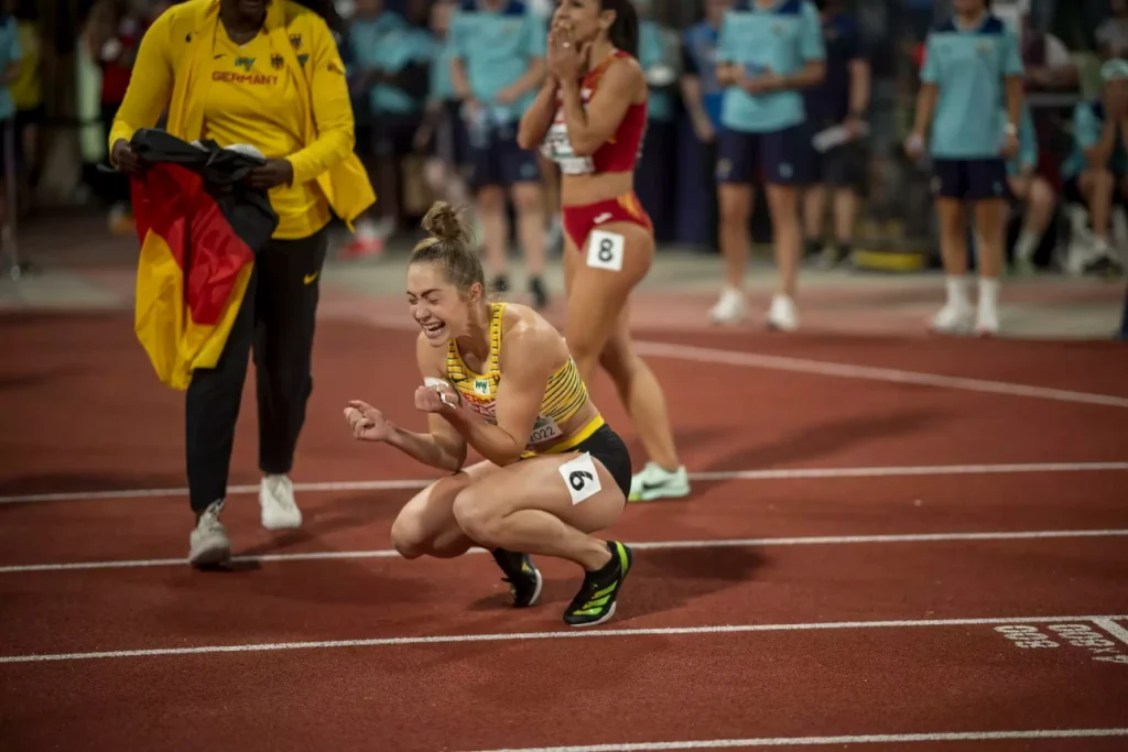 Gina Luckenkemper reacts after she wins European 100m titles