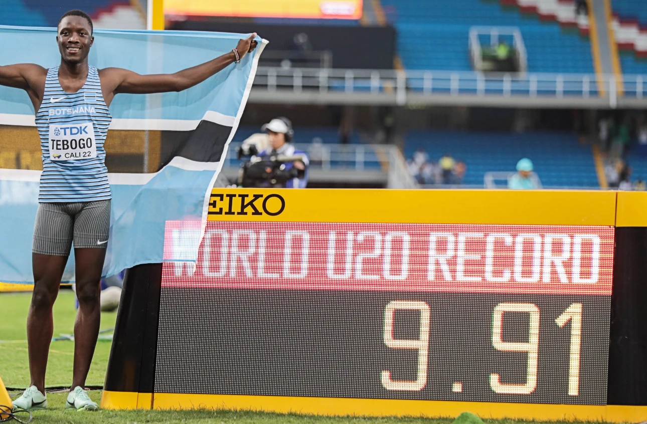 Letsile Tebogo breaks own World U20 record with 9.91 to take world title in Cali