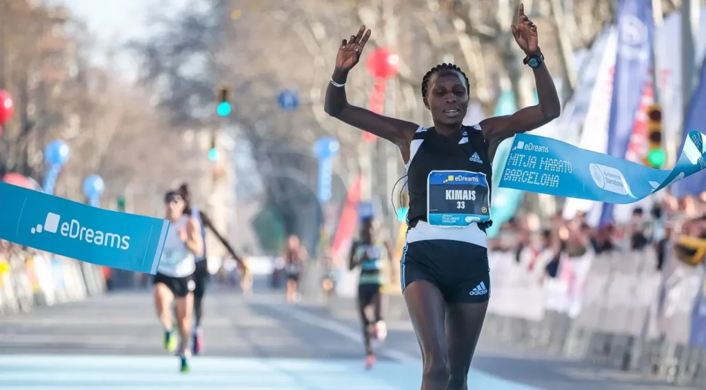 Irine Jepchumba Kimais celebrates her win at the Barcelona Half Marathon