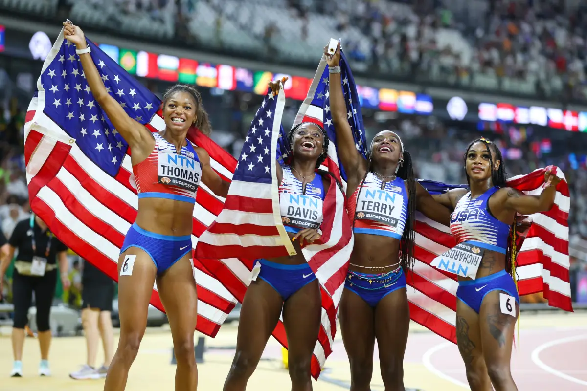 Gabby Thomas, Tamari Davis, TeeTee Terry, Sha'Carri Richardson as USA wins women's 4x100m relay gold - World Championships medal standings
