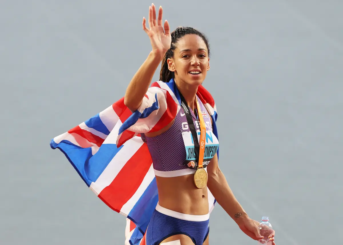 Read more about the article Katarina Johnson-Thompson beats Anna Hall to world heptathlon title