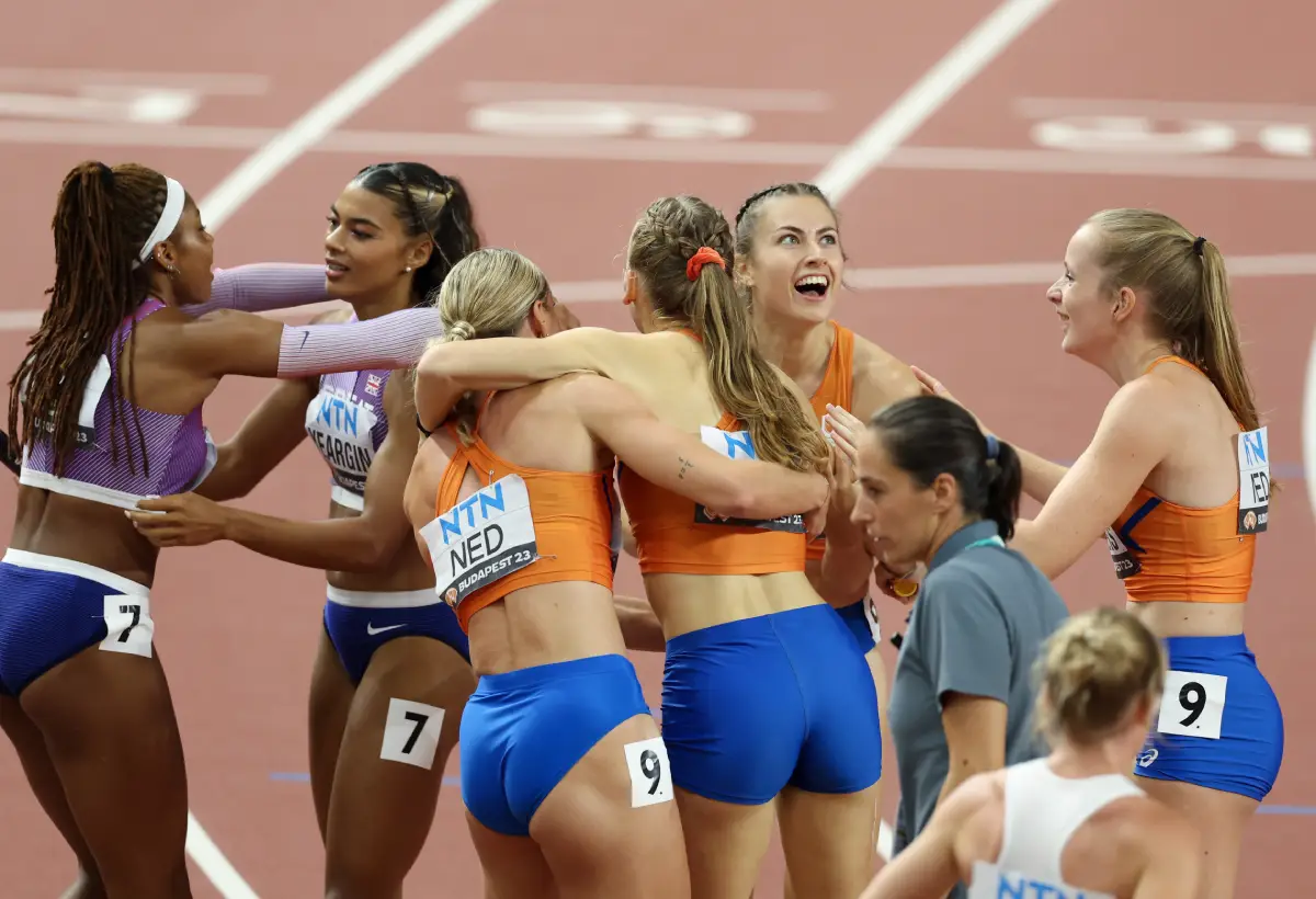 The Netherlands celebrate winning women's 4x400m relay final at the world championships