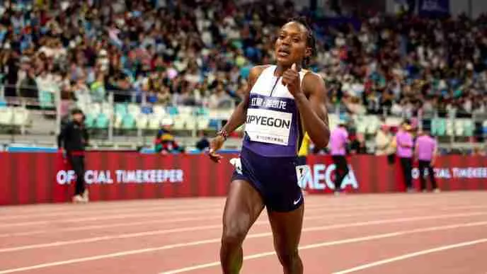 Faith Kipyegon Wanda Diamond League Xiamen 2025