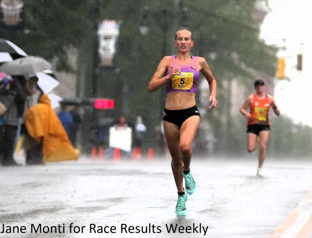Jessica McGorty sprinting for second place at the 2025 Delightful Run for Women 5-K