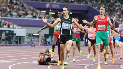 Geordie Beamish of New Zealand winning the world steeplechase title in Tokyo